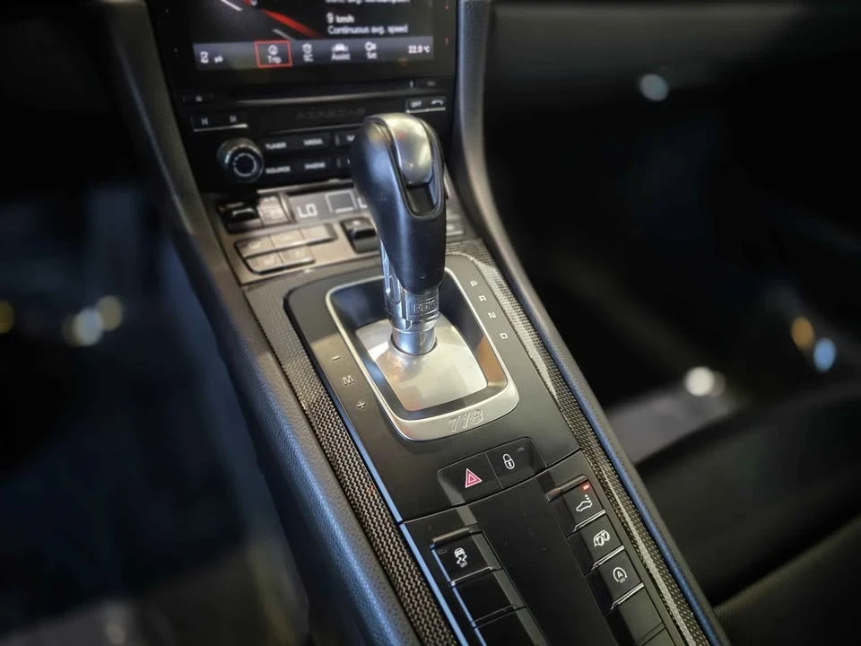 2018 Porsche 718 Cayman - Image 11 of 16