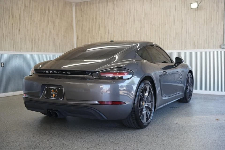 2018 Porsche 718 Cayman - Image 10 of 20