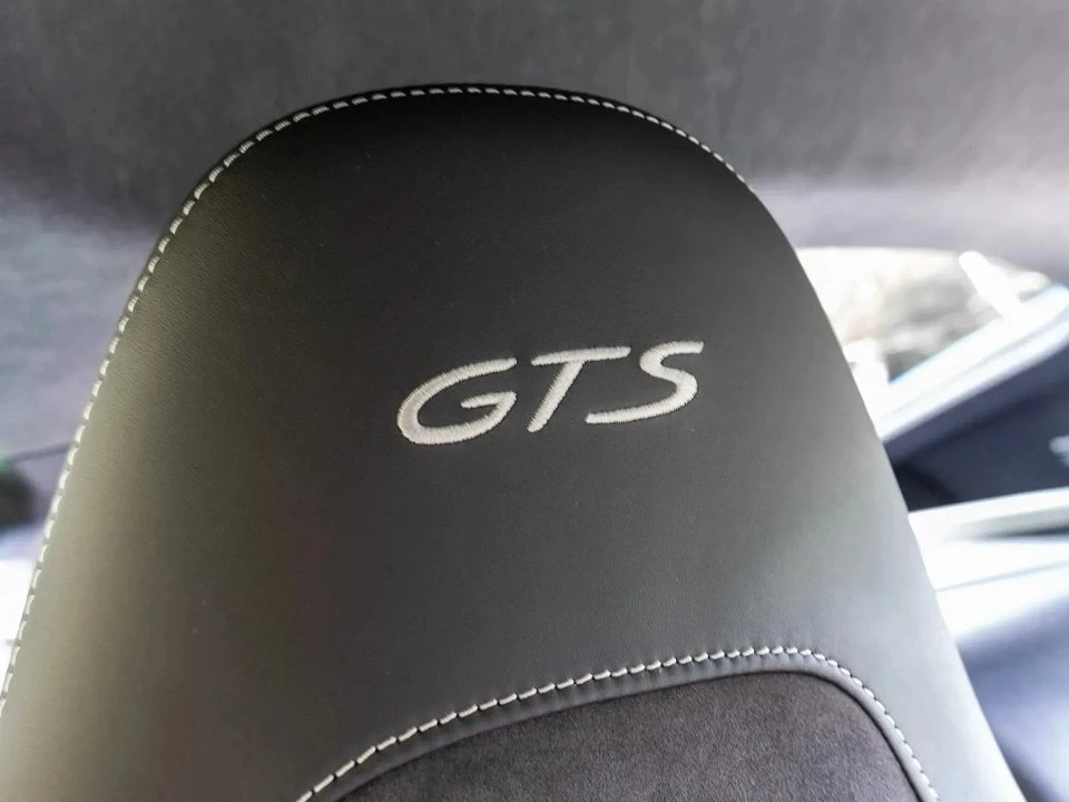 2018 Porsche 718 Cayman - Image 11 of 11