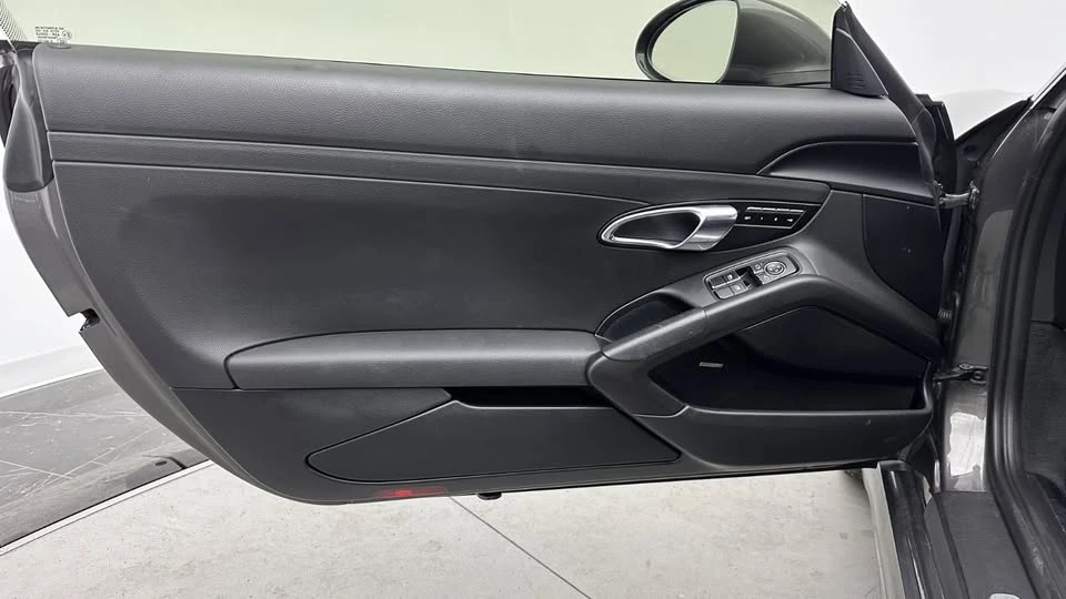 2018 Porsche 718 Cayman - Image 10 of 20