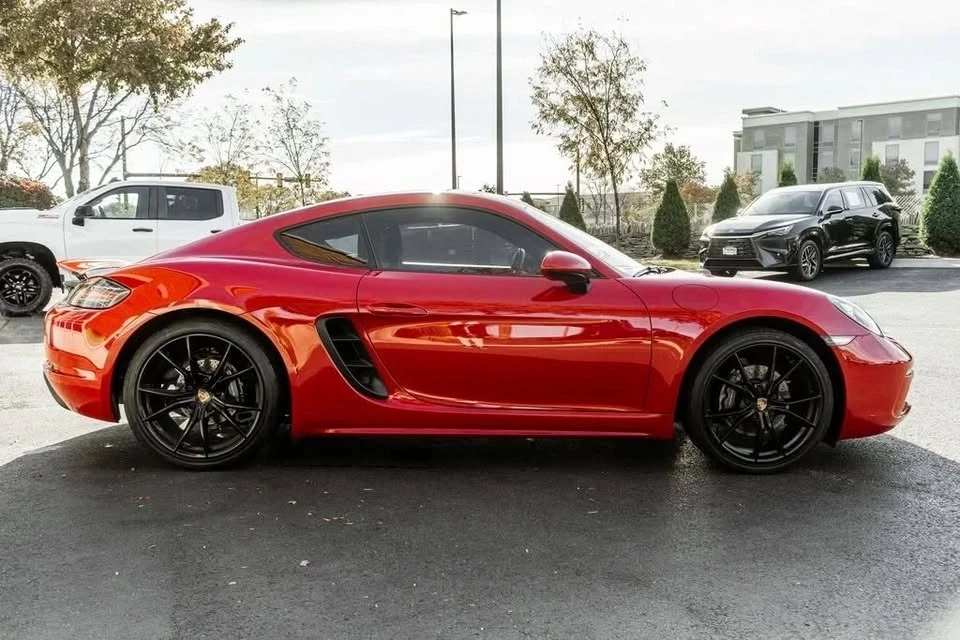 2018 Porsche 718 Cayman - Image 2 of 19