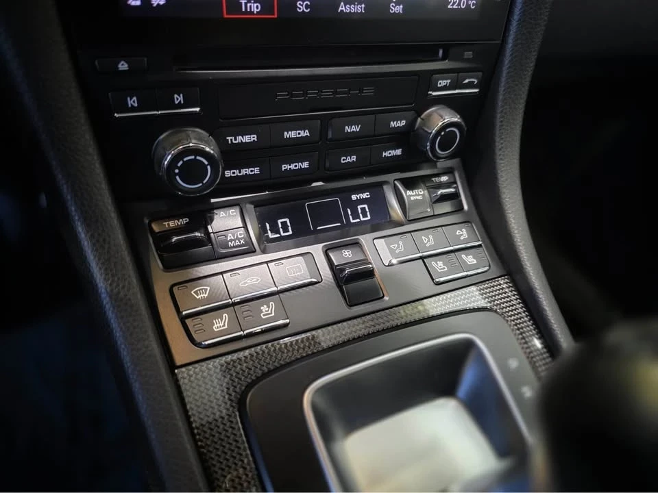 2018 Porsche 718 Cayman - Image 18 of 20