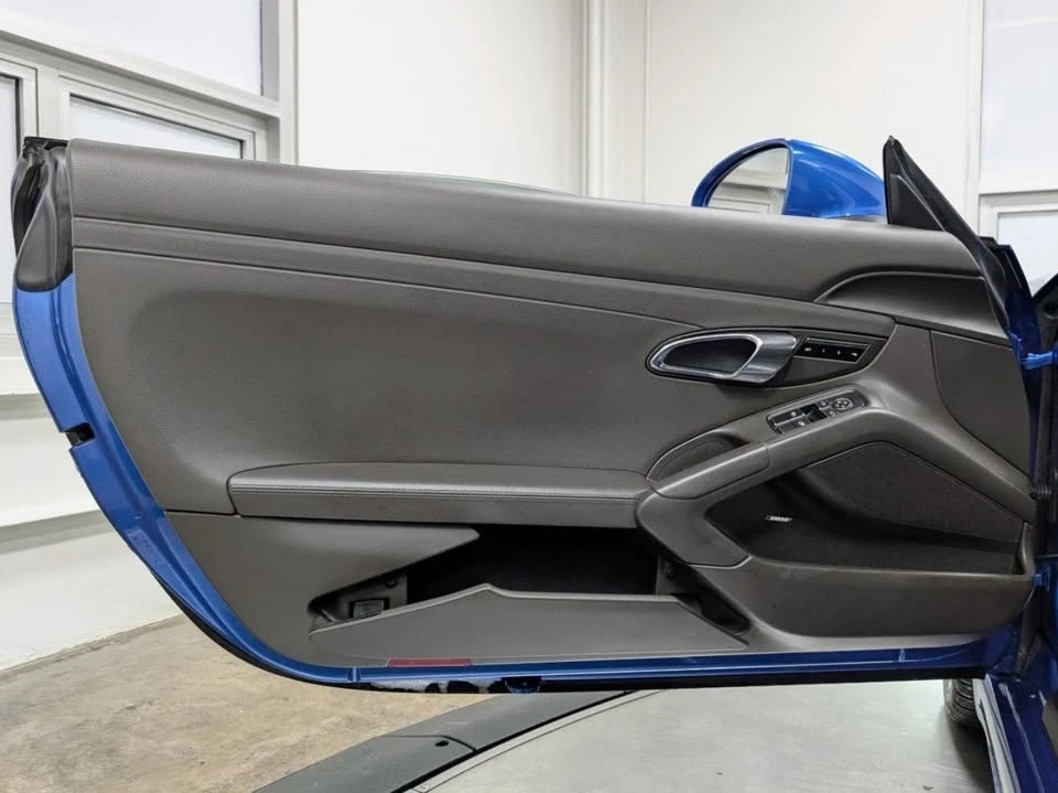 2018 Porsche 718 Cayman - Image 14 of 20