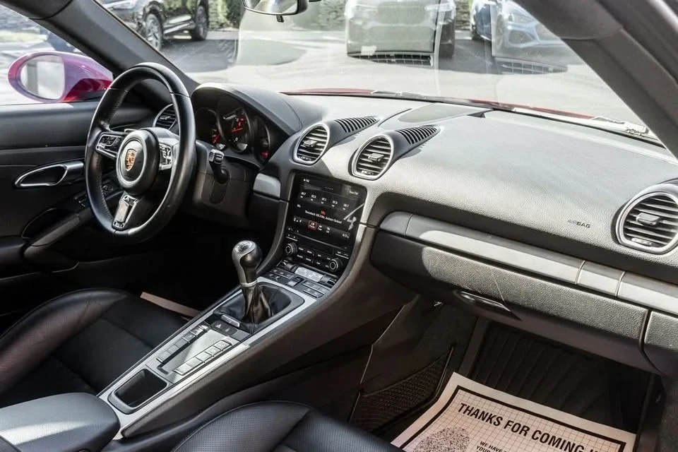 2018 Porsche 718 Cayman - Image 8 of 19