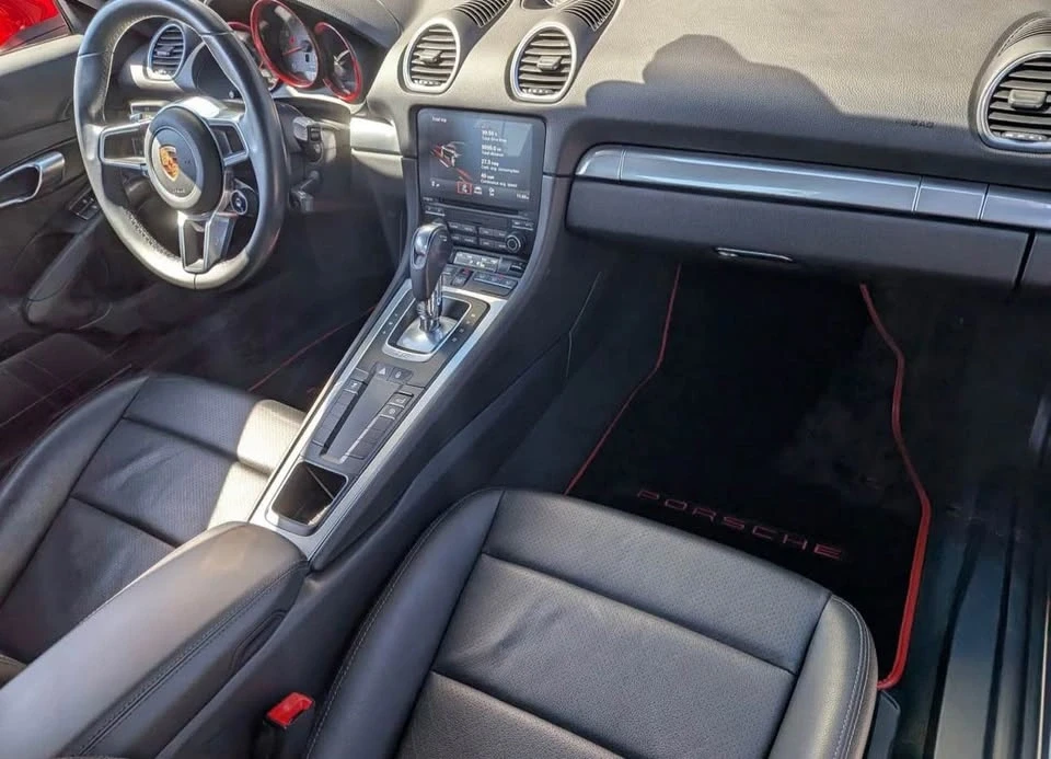 2018 Porsche 718 Cayman - Image 11 of 16