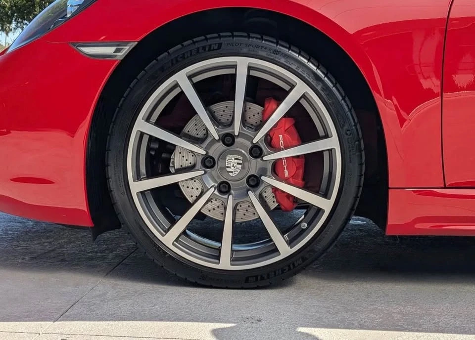 2018 Porsche 718 Cayman - Image 15 of 16