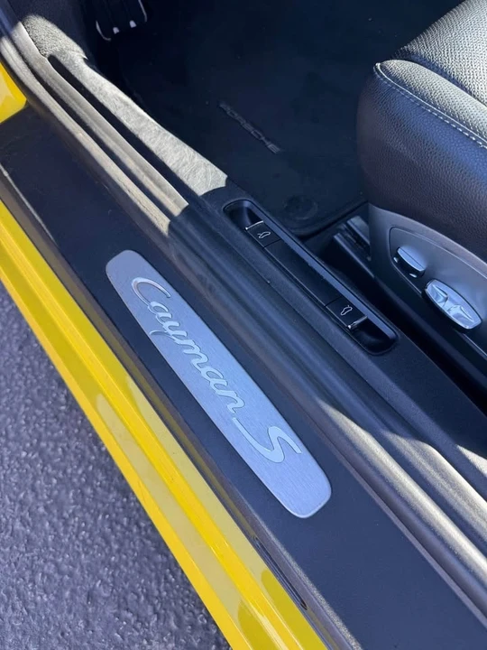 2018 Porsche 718 Cayman S - Image 9 of 14