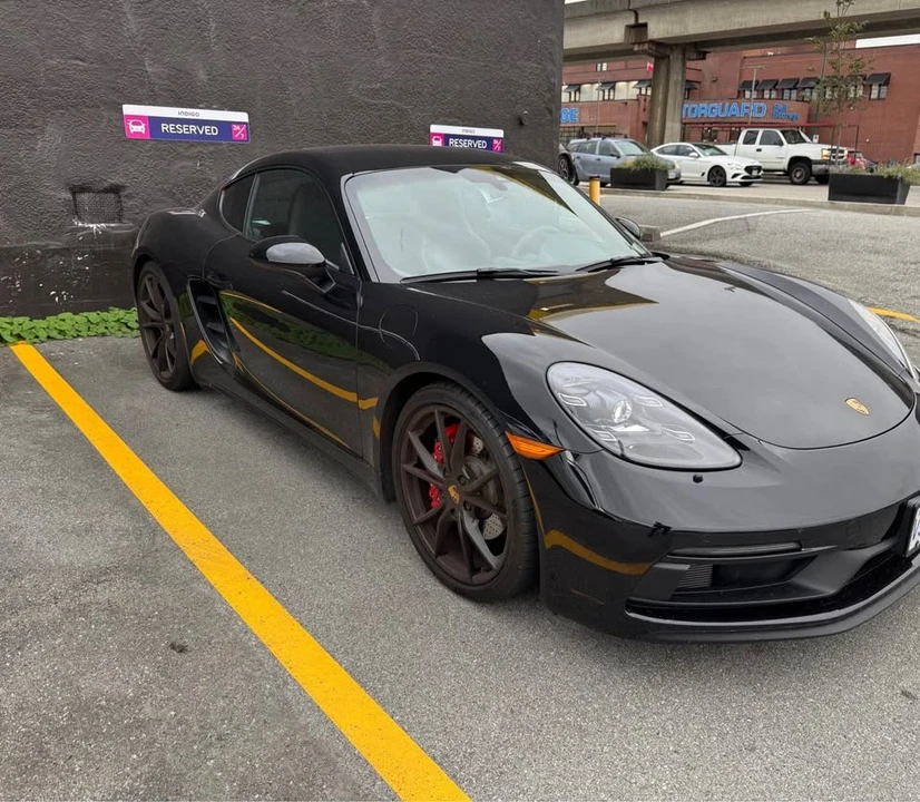 2018 Porsche 718 Cayman - Image 10 of 10