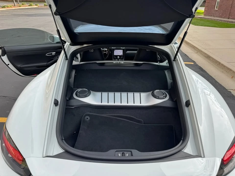 2018 Porsche 718 Cayman - Image 19 of 20