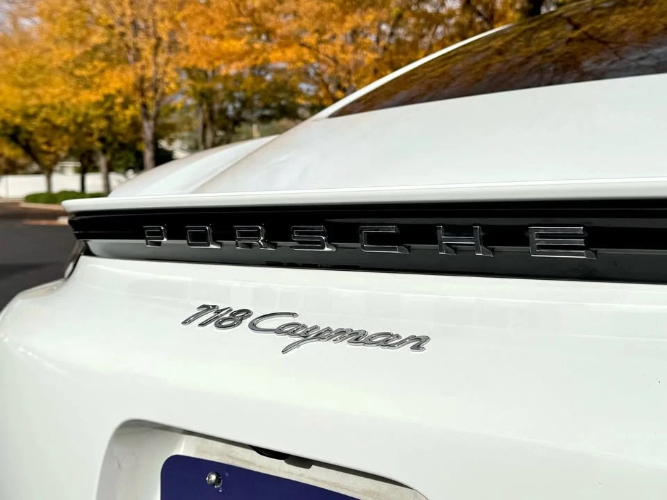 2018 Porsche 718 Cayman - Image 17 of 20
