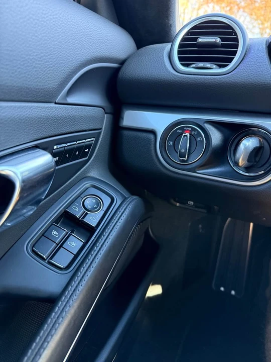 2018 Porsche 718 Cayman - Image 13 of 14