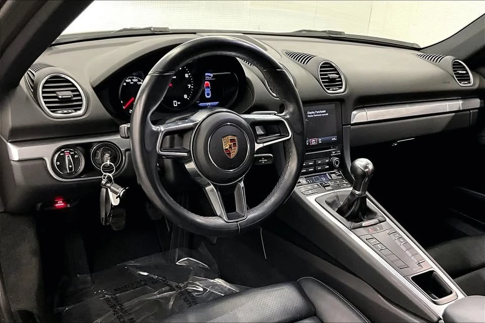 2018 Porsche 718 Cayman - Image 8 of 9
