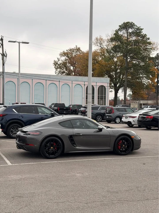 2018 Porsche 718 Cayman - Image 10 of 12