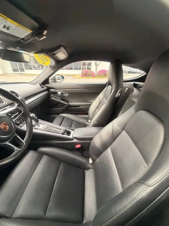 2018 Porsche 718 Cayman - Image 11 of 12