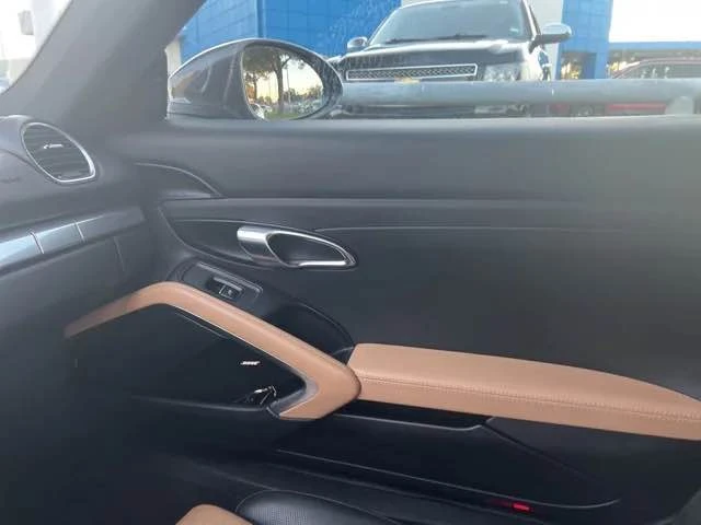 2018 Porsche 718 Cayman - Image 11 of 12