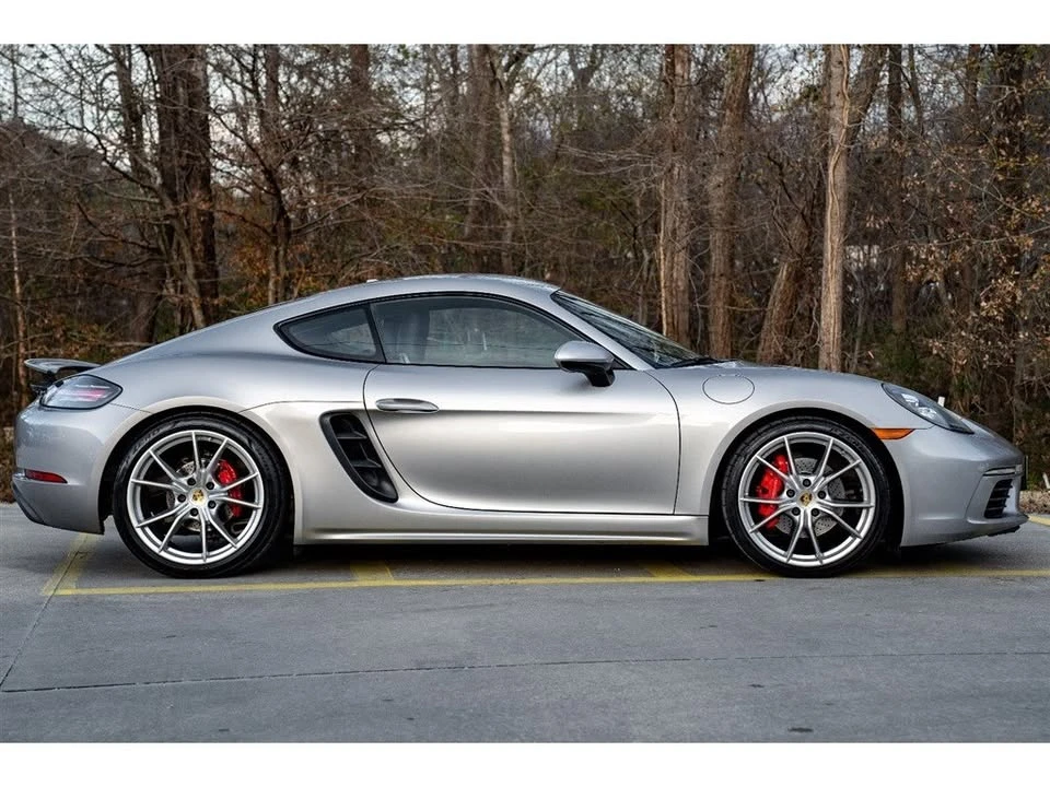 2018 Porsche 718 Cayman - Image 2 of 19