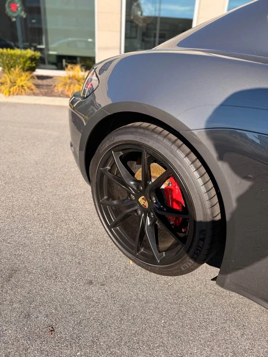 2018 Porsche 718 Cayman - Image 10 of 18