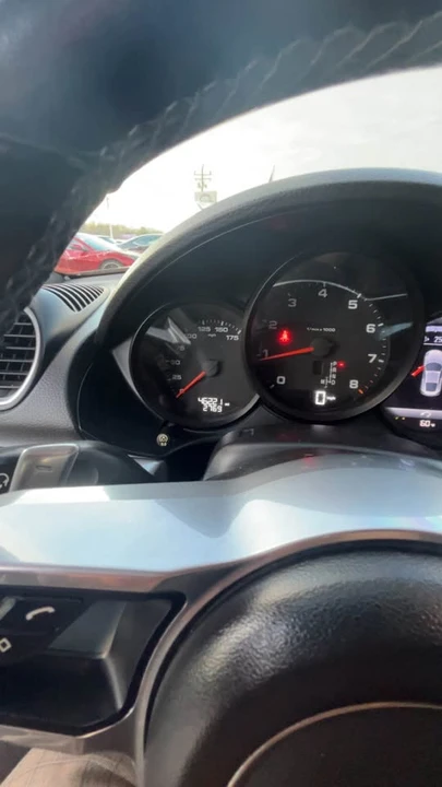 2018 Porsche 718 Cayman - Image 6 of 6