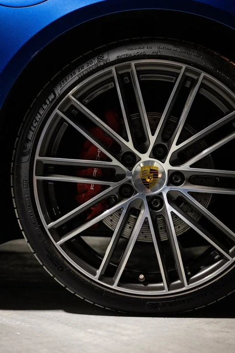 2018 Porsche 718 Cayman - Image 12 of 20