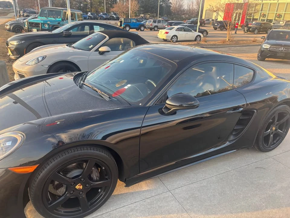 2018 Porsche 718 Cayman - Image 2 of 3