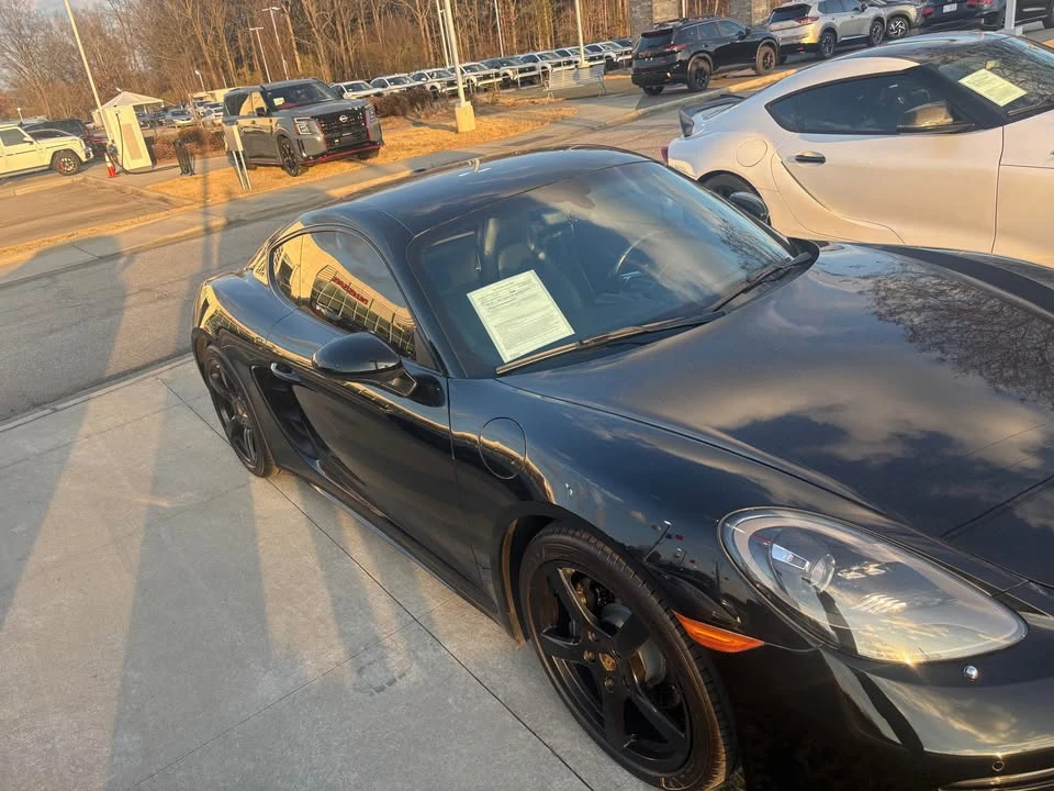 2018 Porsche 718 Cayman - Image 3 of 3