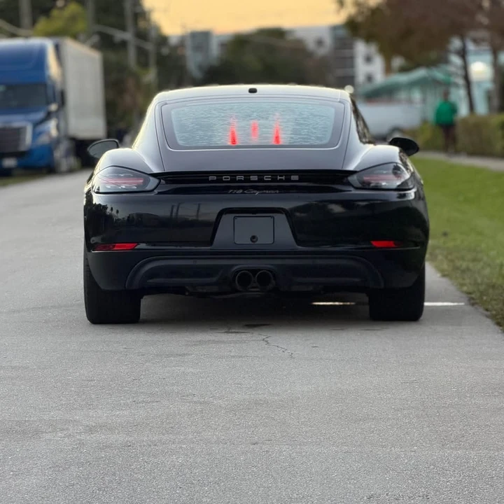 2018 Porsche 718 Cayman - Image 3 of 13