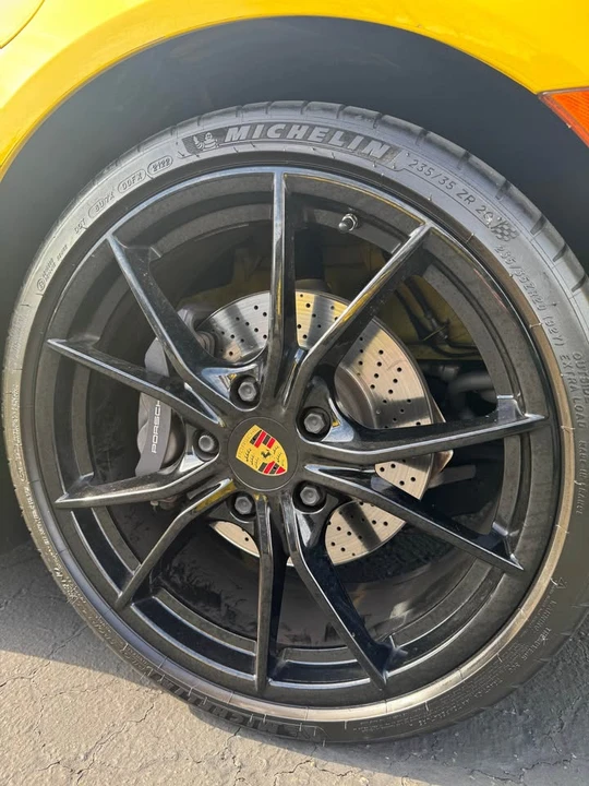 2018 Porsche 718 Cayman - Image 9 of 18
