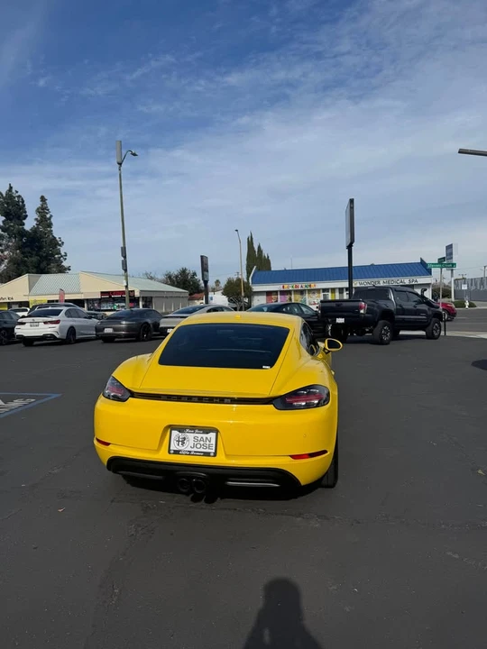 2018 Porsche 718 Cayman - Image 5 of 18