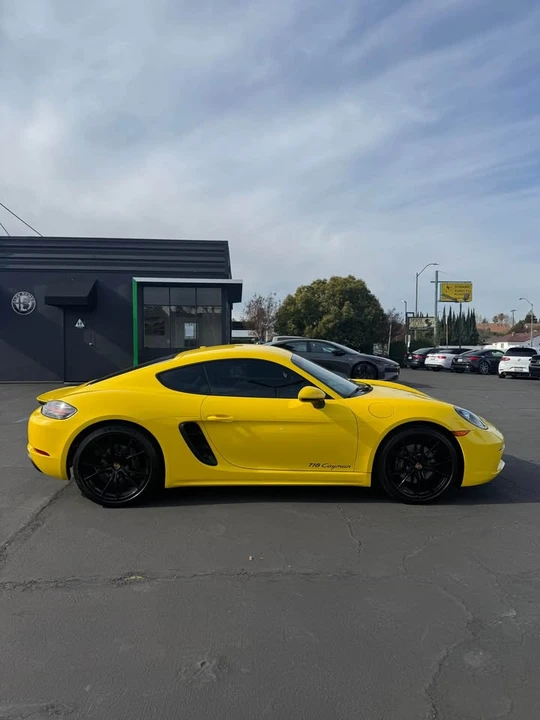 2018 Porsche 718 Cayman - Image 7 of 18