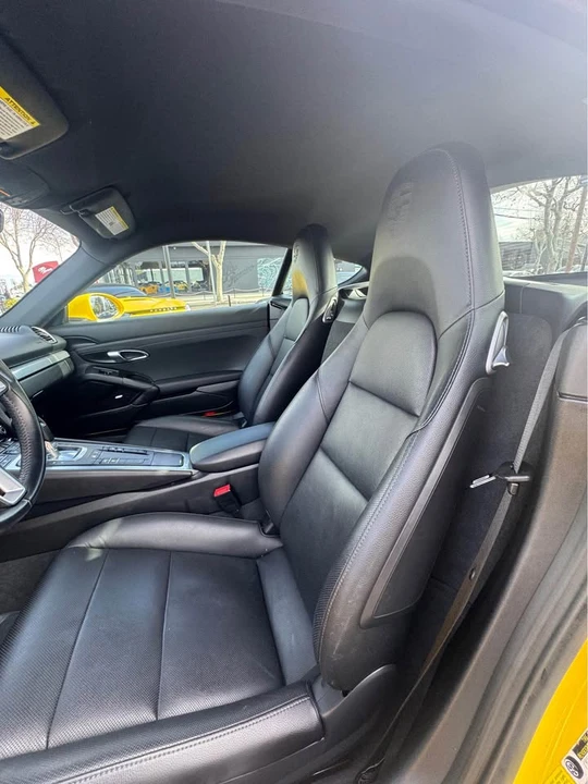 2018 Porsche 718 Cayman - Image 13 of 18