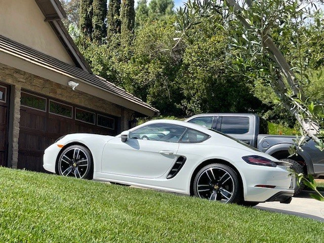 2018 Porsche 718 Cayman - Image 2 of 10