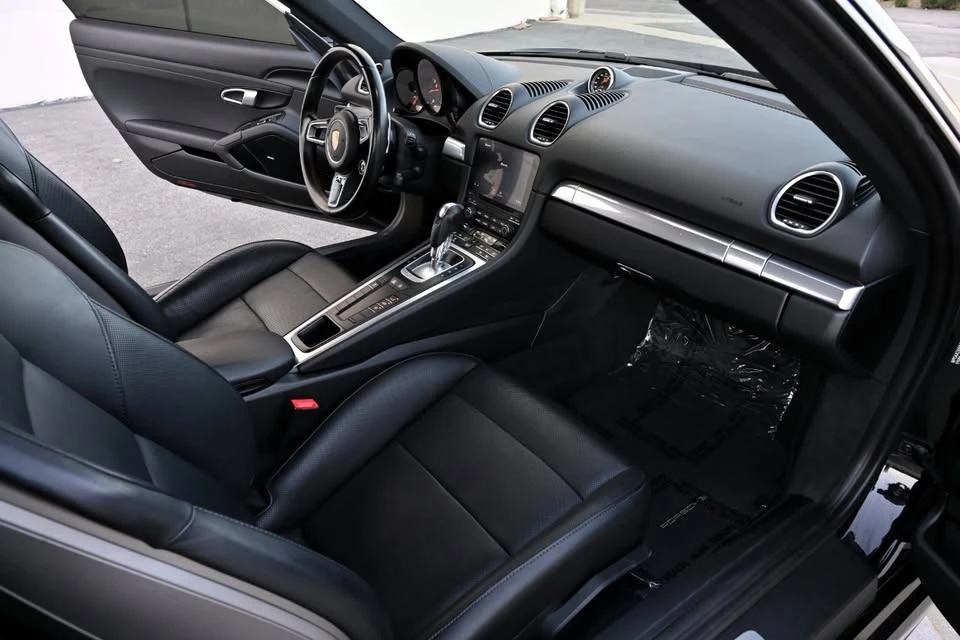 2018 Porsche 718 Cayman - Image 12 of 20