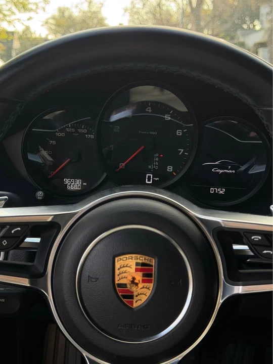 2018 Porsche 718 Cayman - Image 2 of 10