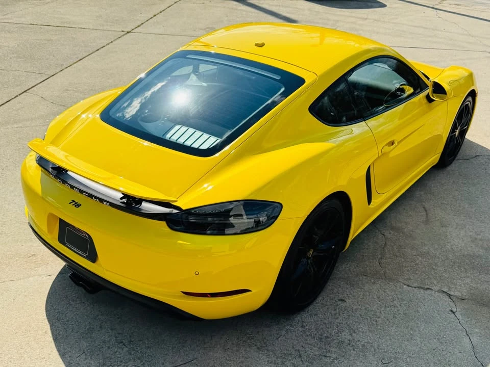 2018 Porsche 718 Cayman - Image 10 of 20