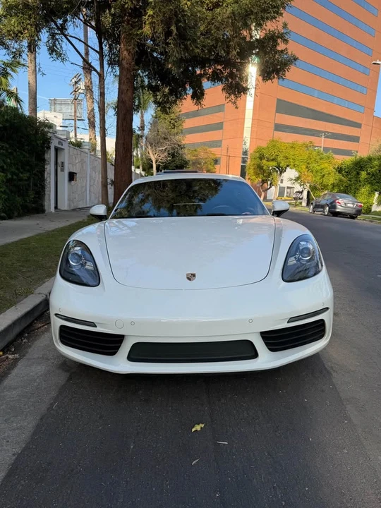 2018 Porsche 718 Cayman - Image 10 of 10