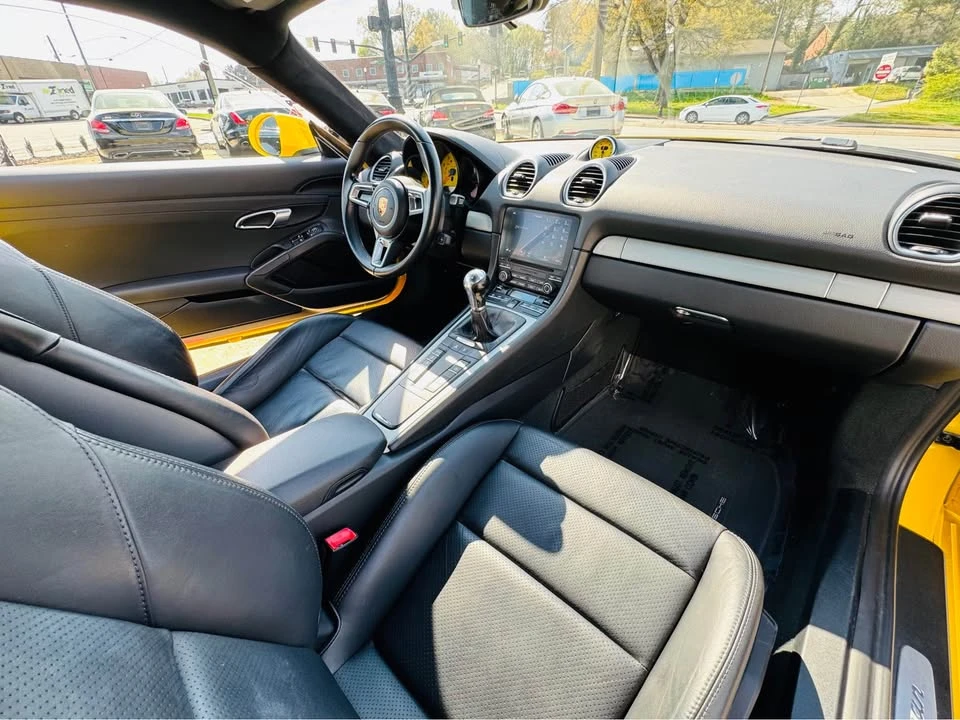 2018 Porsche 718 Cayman - Image 13 of 20