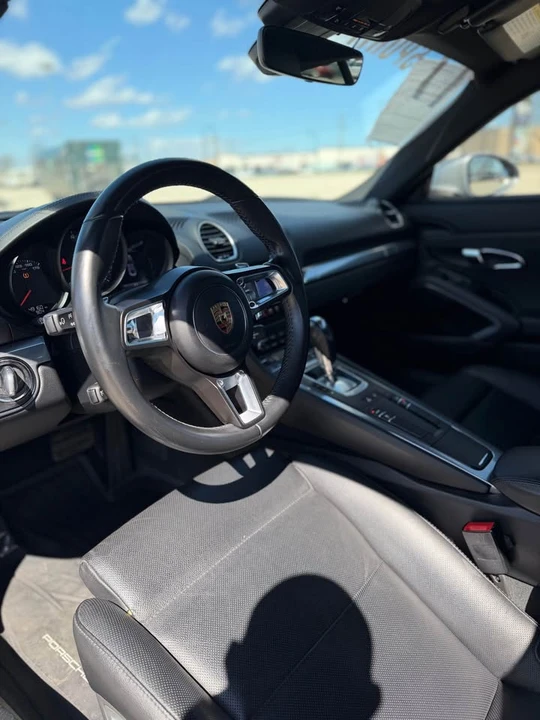 2018 Porsche 718 Cayman - Image 6 of 8