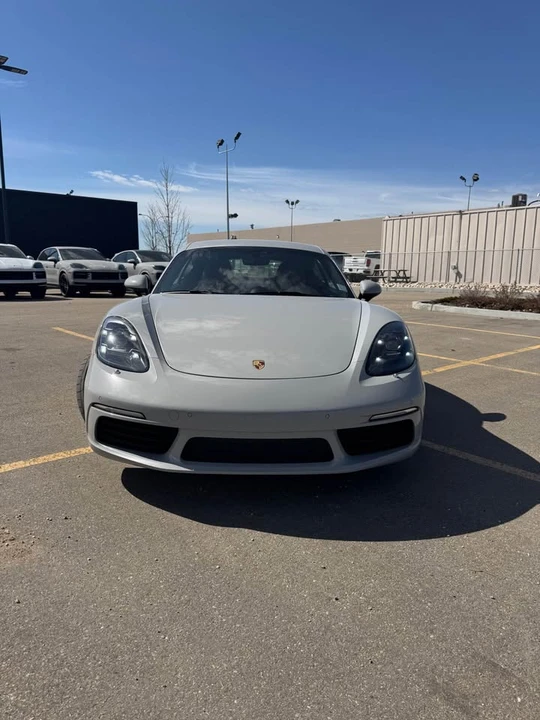 2018 Porsche 718 Cayman - Image 2 of 16
