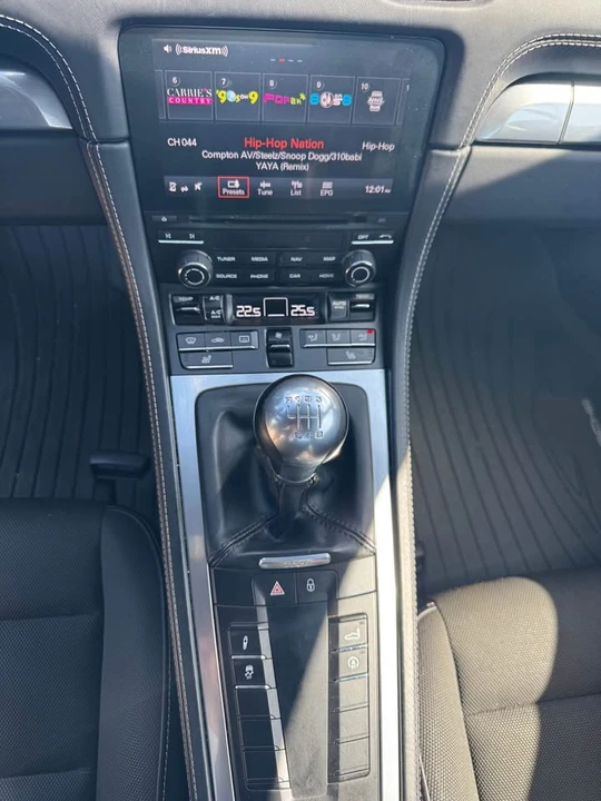 2018 Porsche 718 Cayman - Image 13 of 16