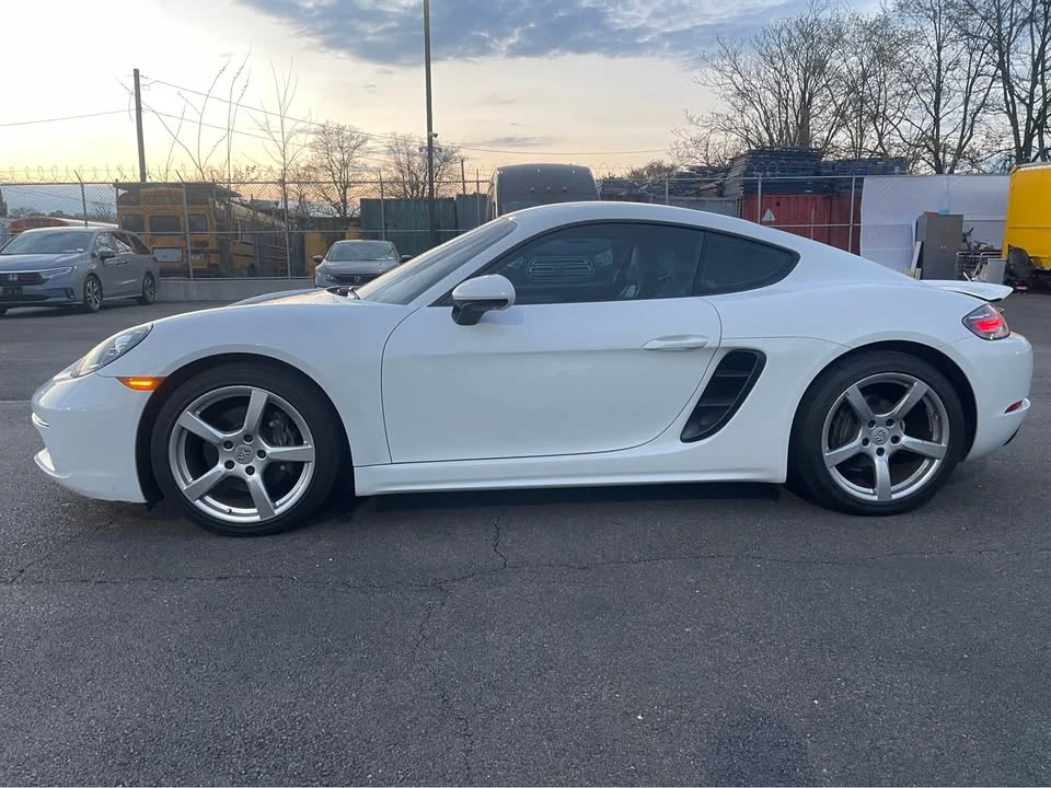 2018 Porsche 718 Cayman - Image 2 of 20