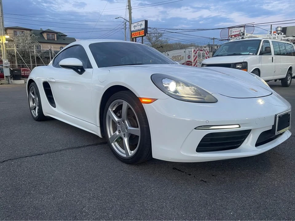 2018 Porsche 718 Cayman - Image 8 of 20