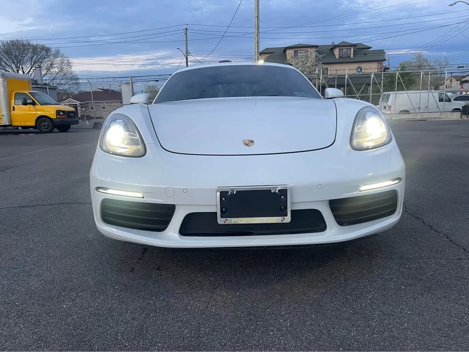 2018 Porsche 718 Cayman - Image 9 of 20