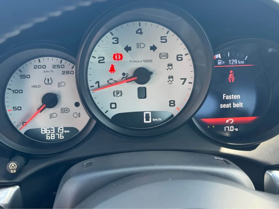 2018 Porsche 718 Cayman - Image 12 of 16