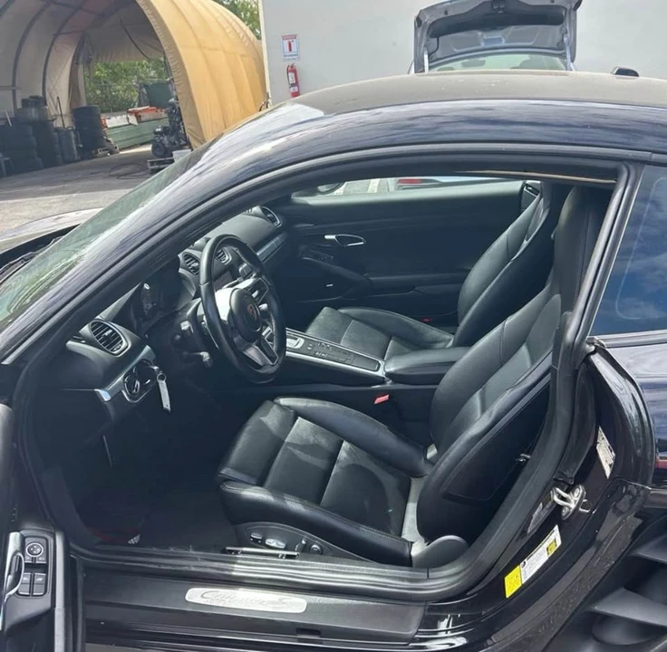 2018 Porsche 718 Cayman - Image 10 of 19