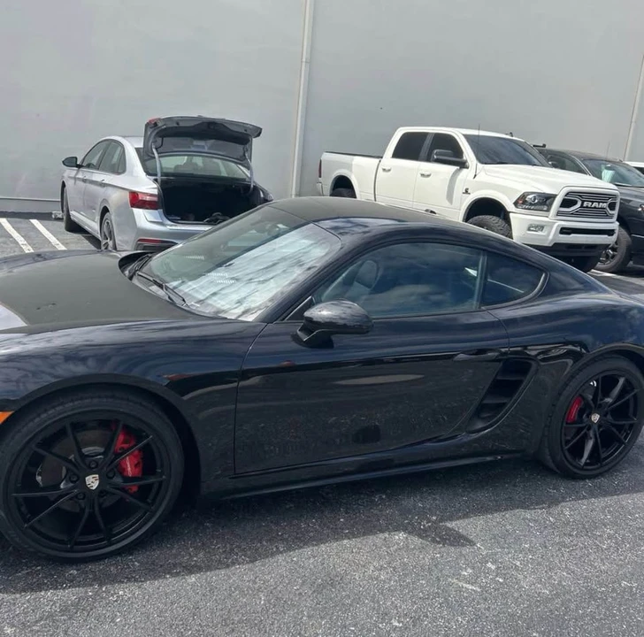 2018 Porsche 718 Cayman - Image 4 of 19