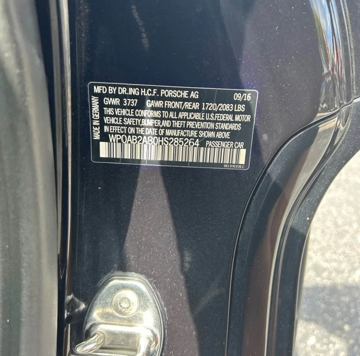 2018 Porsche 718 Cayman - Image 18 of 19