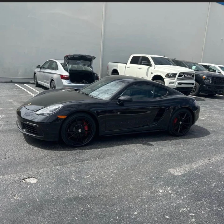 2018 Porsche 718 Cayman - Image 3 of 19