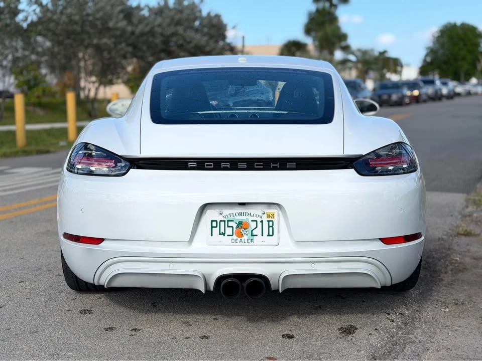 2018 Porsche 718 Cayman - Image 3 of 11