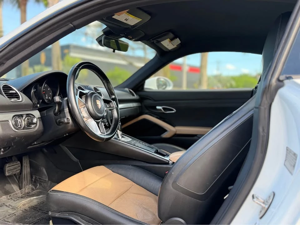 2018 Porsche 718 Cayman - Image 8 of 11