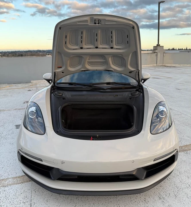 2018 Porsche 718 Cayman - Image 15 of 19